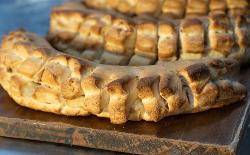 Rosca con chicharrón